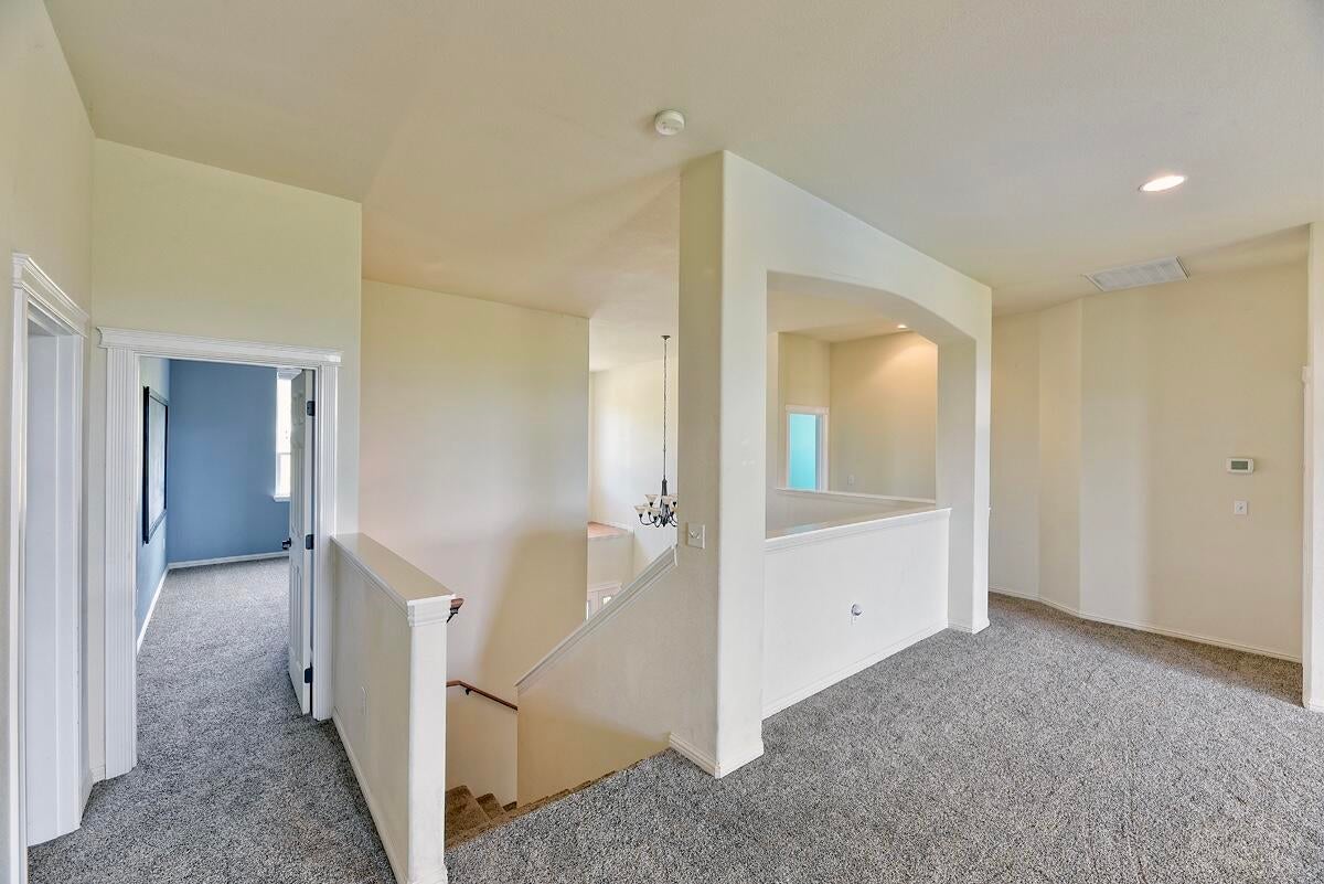 176 Granite Hill Road Grants Pass, OR 97526 - Photo 28 of 43 929CF36E-EF45-4895-A834-EF1726958143