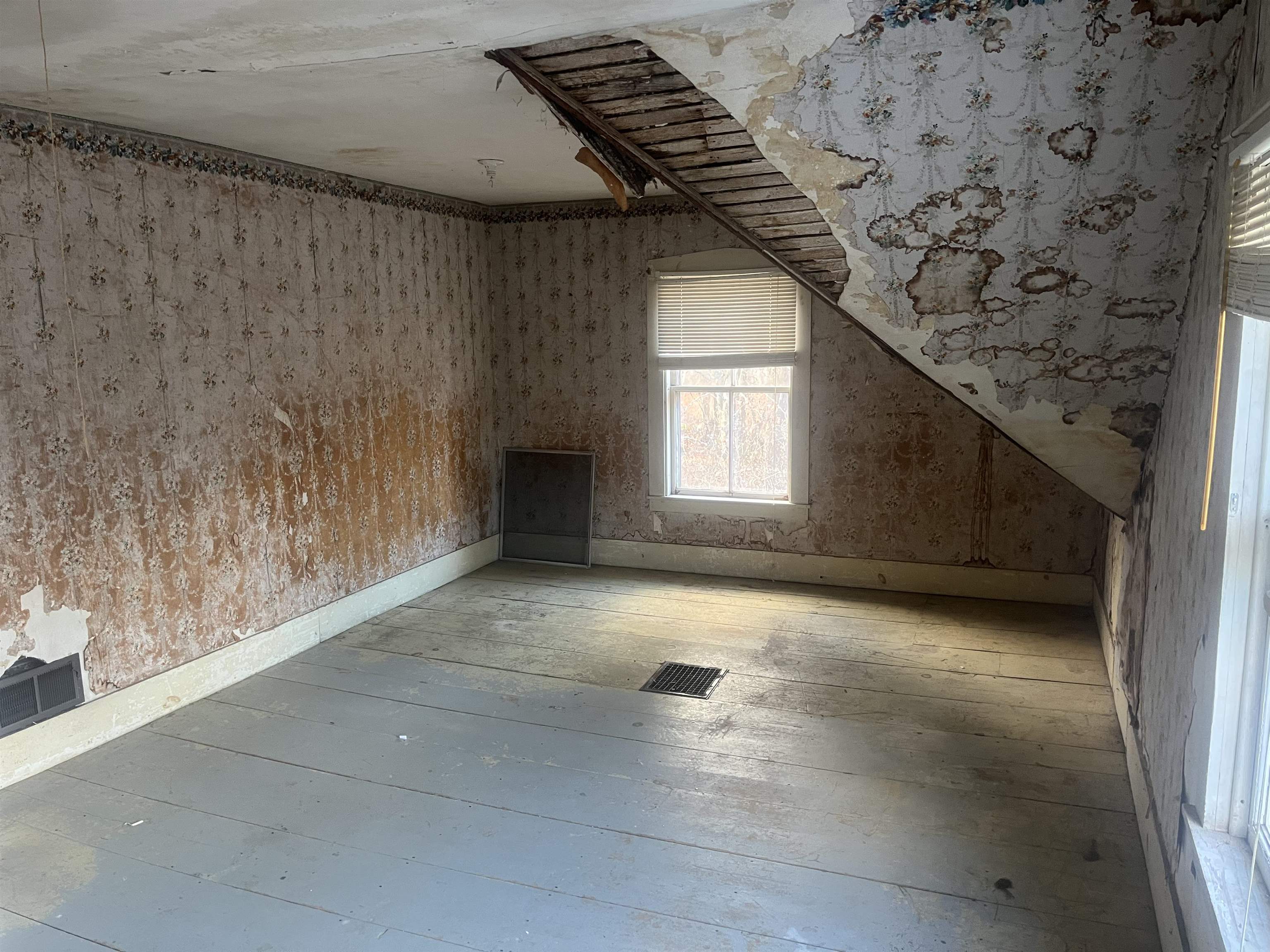 34 East Lake Road Fitzwilliam, NH 03447 - Photo 10 of 15