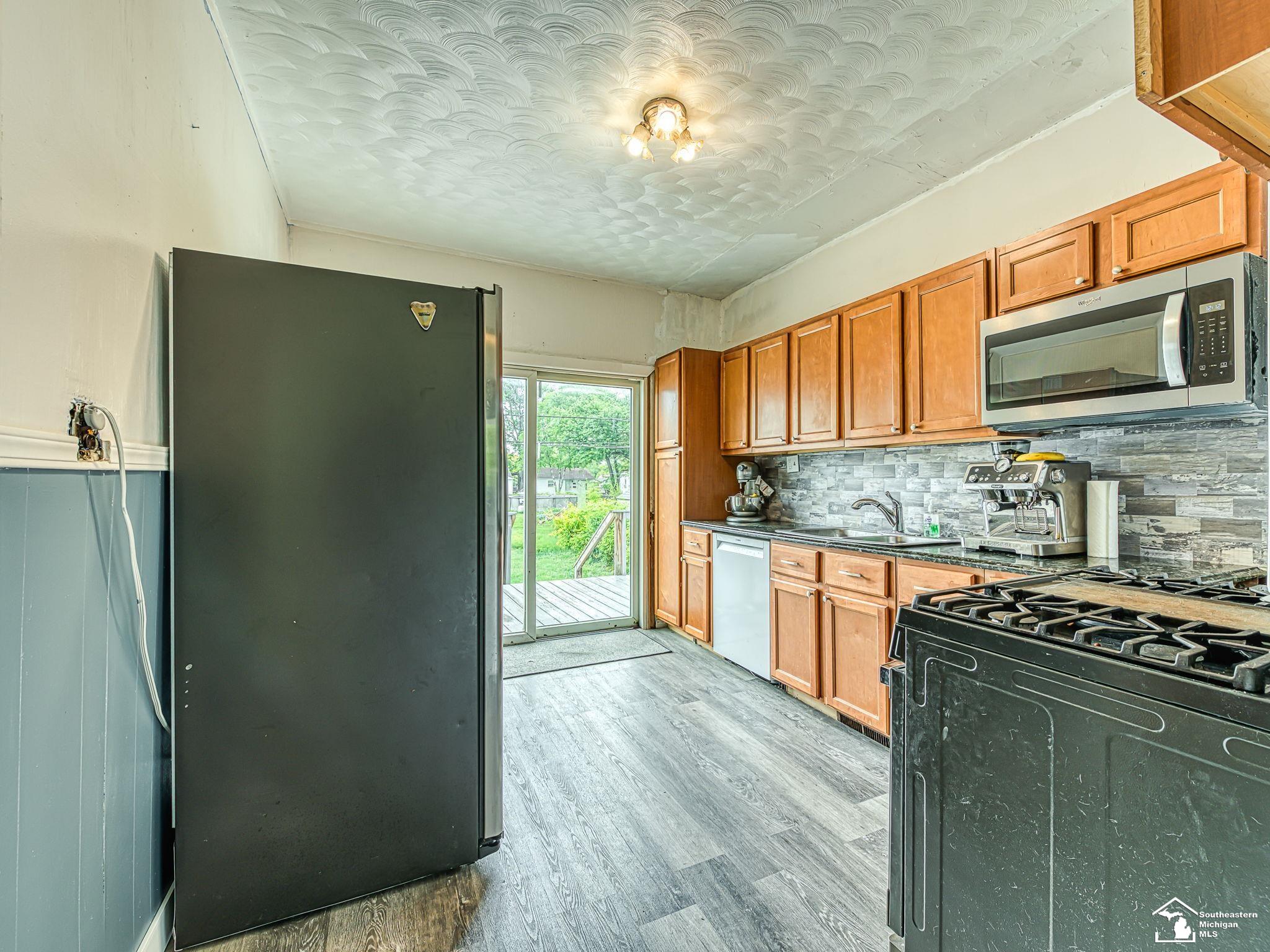 6657 West Point Street Taylor, MI 48180 - Photo 8 of 32