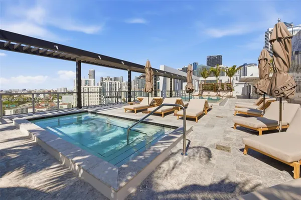 $898,000 | 1611 Southwest 2nd Avenue, Unit 301, Miami, FL 33129