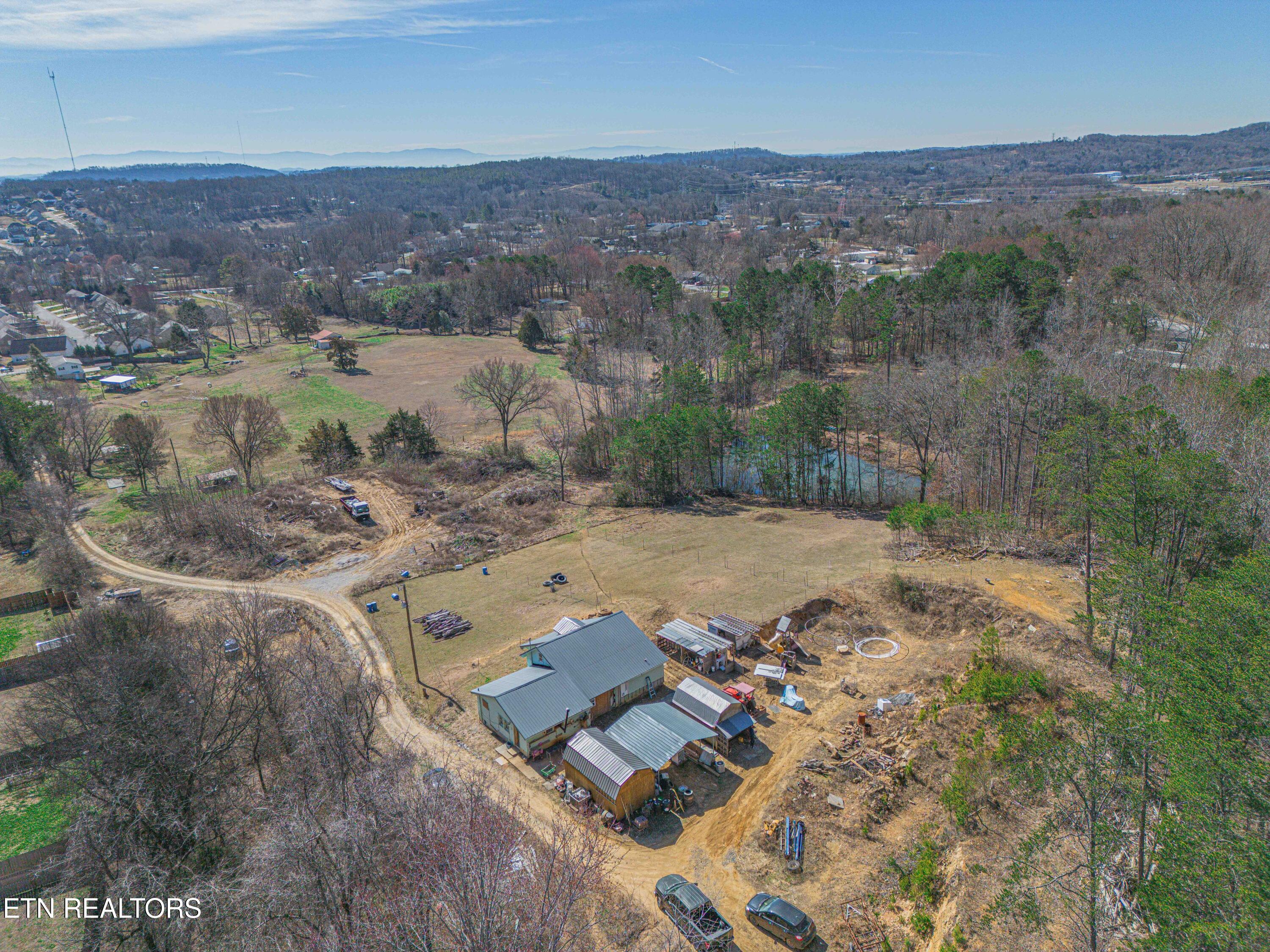 541 Dante Road Knoxville, TN 37918 - Photo 5 of 8 DanteRoad-9