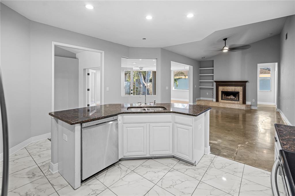 3616 Cypress Meadows Road Tampa, FL 33624 - Photo 15 of 31