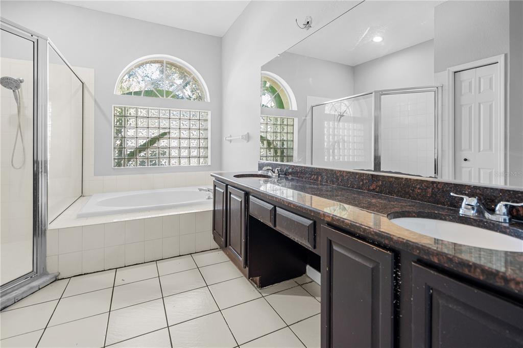 3616 Cypress Meadows Road Tampa, FL 33624 - Photo 25 of 31