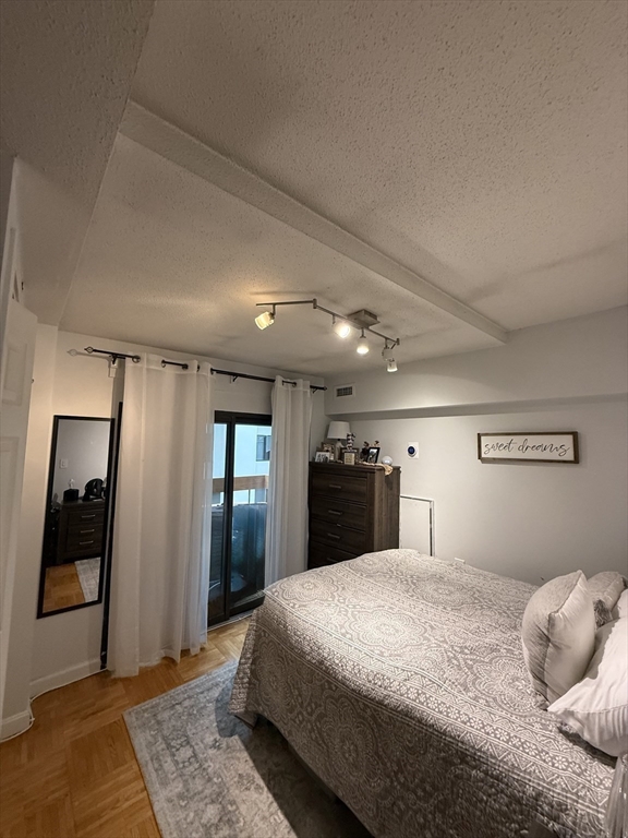 357 Commercial Street, Unit 716 Boston, MA 02109 - Photo 15 of 26