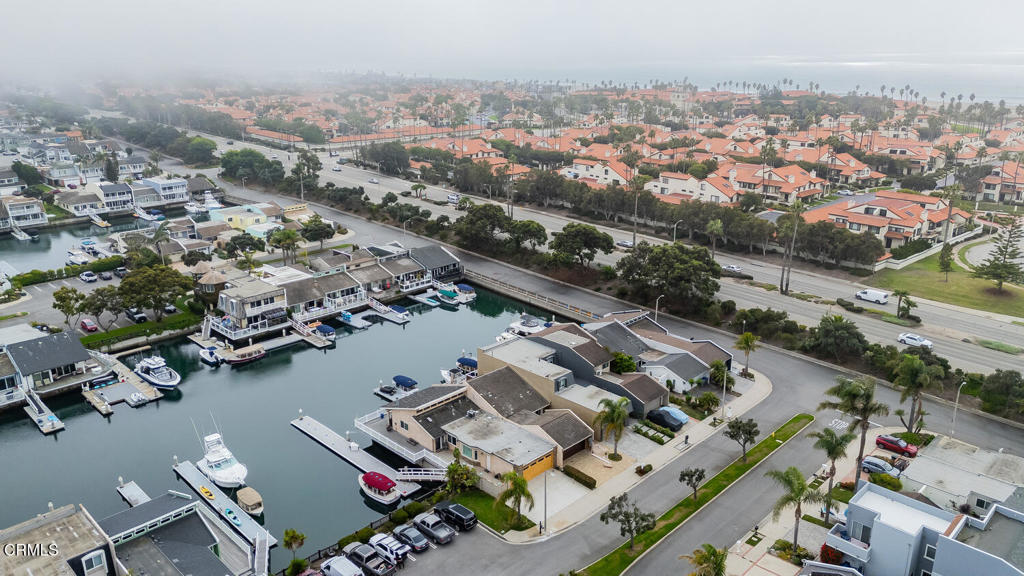 4604 Falkirk Bay Oxnard, CA 93035 - Photo 33 of 40 an aerial view of a city with lots of residential buildings