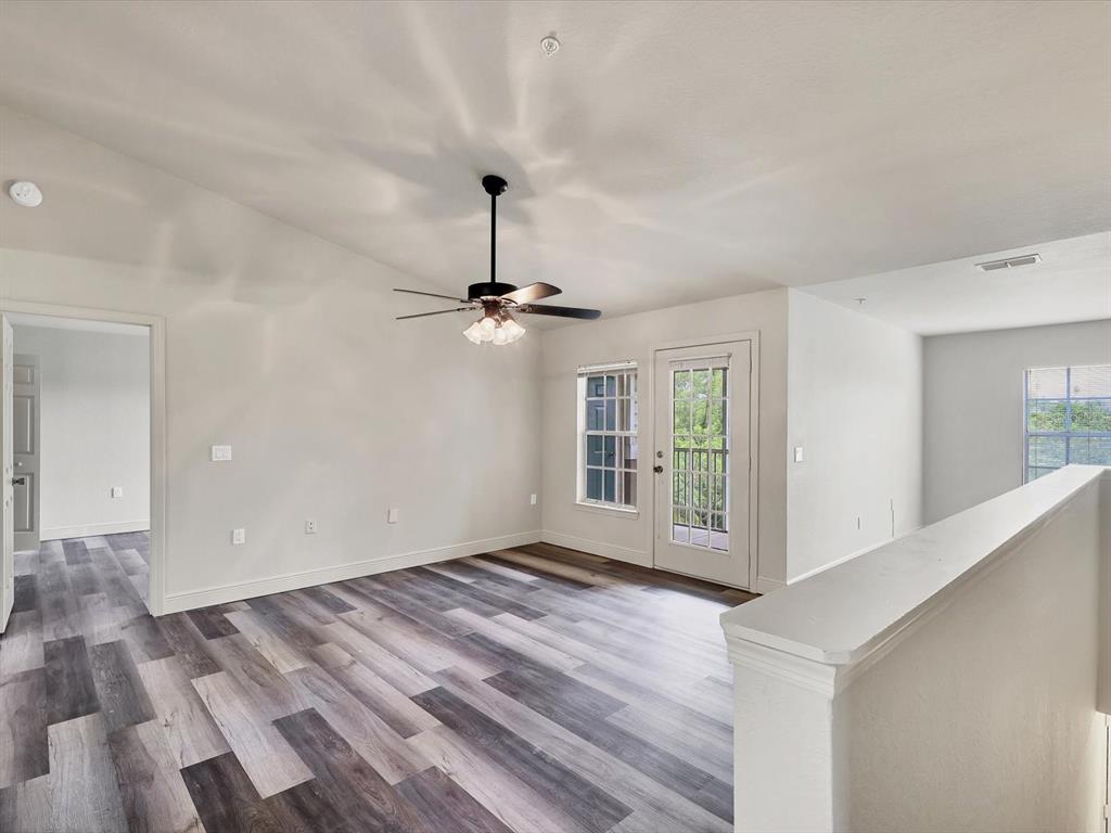 8911 Manor Loop, Unit 205 Lakewood Ranch, FL 34202 - Photo 5 of 39