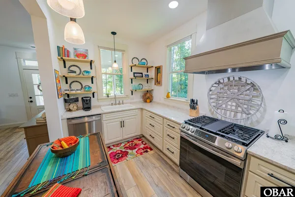 $924,900 | 141 Tuscarora Court, Manteo, NC 27954