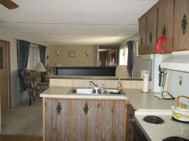 $86,000 | 3718 Castle Drive, Zephyrhills, FL 33540