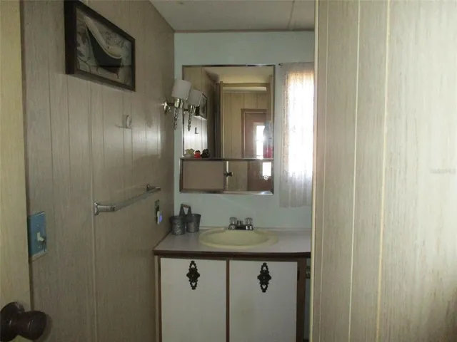 $86,000 | 3718 Castle Drive, Zephyrhills, FL 33540