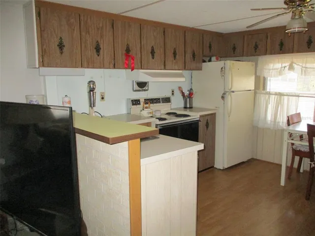 $86,000 | 3718 Castle Drive, Zephyrhills, FL 33540