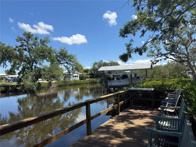 a view of a yard in front of a house