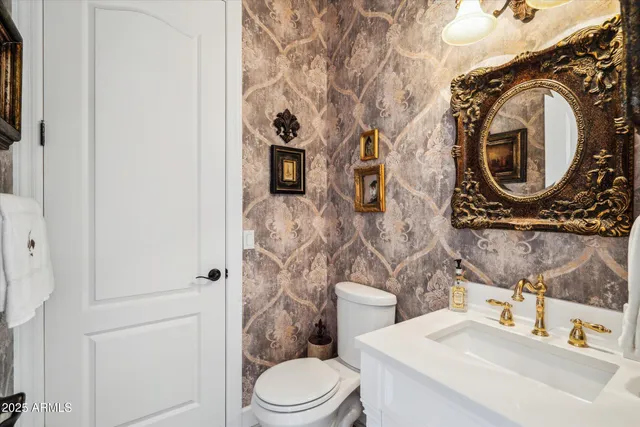 $1,089,000 | 619 North Sun Road, Apache Junction, AZ 85119