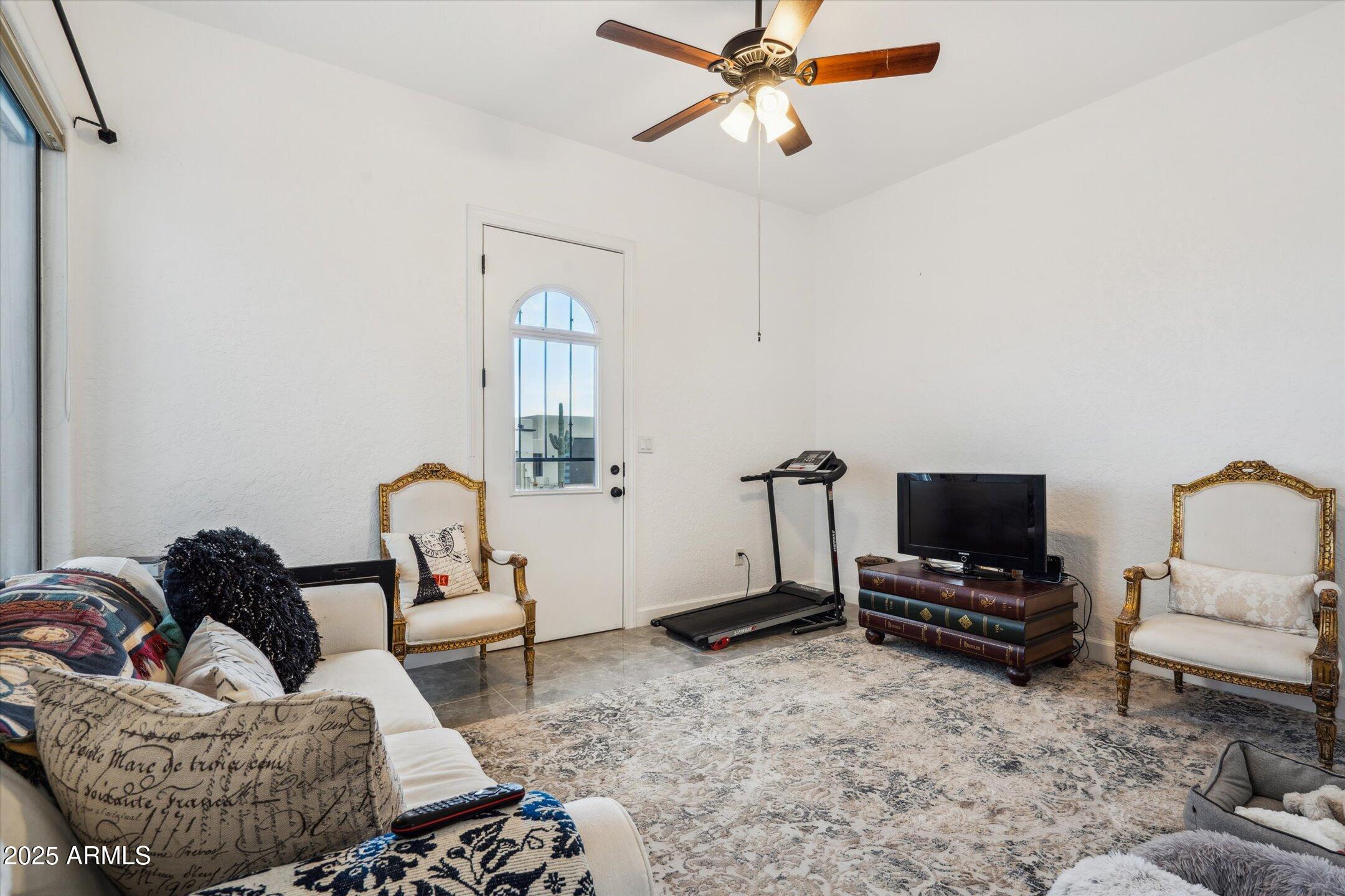 619 North Sun Road Apache Junction, AZ 85119 - Photo 31 of 71 27-DSC07597