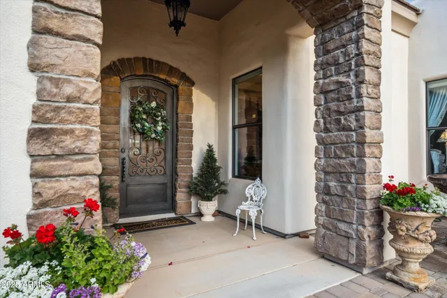 $1,089,000 | 619 North Sun Road, Apache Junction, AZ 85119