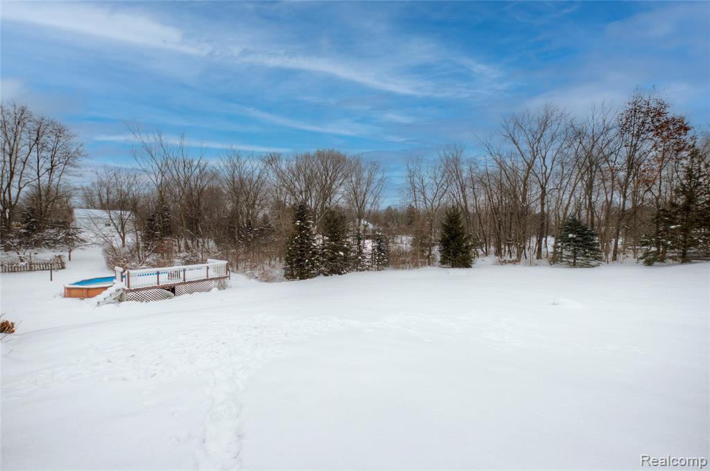 2168 Lake George Road Leonard, MI 48367 - Photo 8 of 54