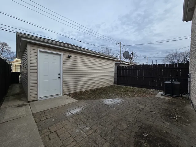 $499,000 | 4063 South Rockwell Street, Chicago, IL 60632