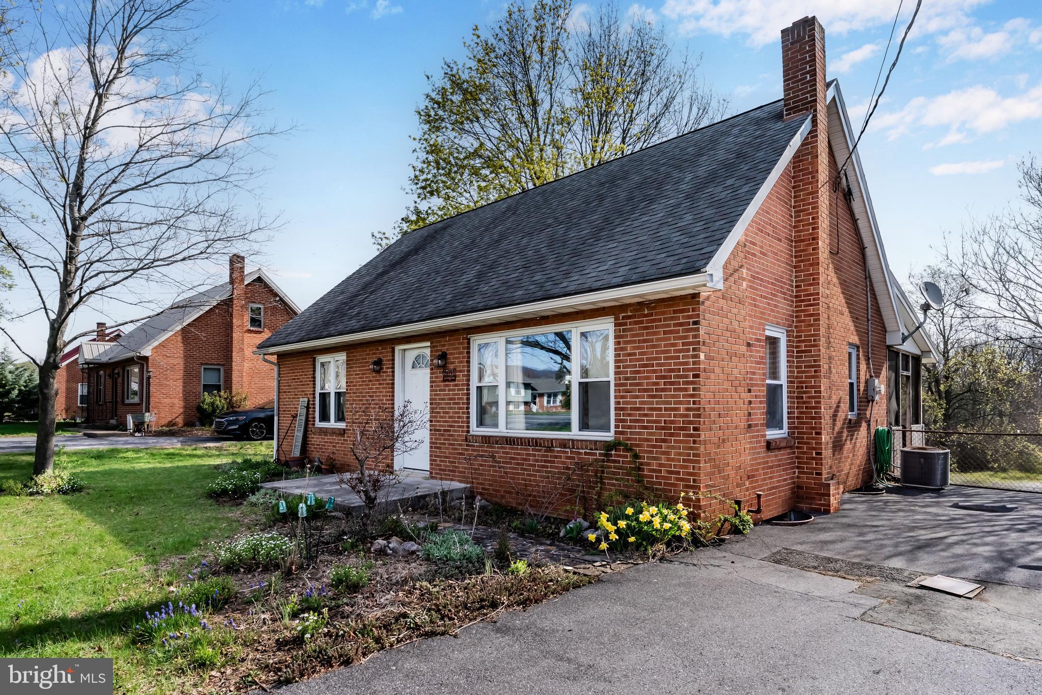 2691 Spring Road Carlisle, PA 17013 - Photo 2 of 30