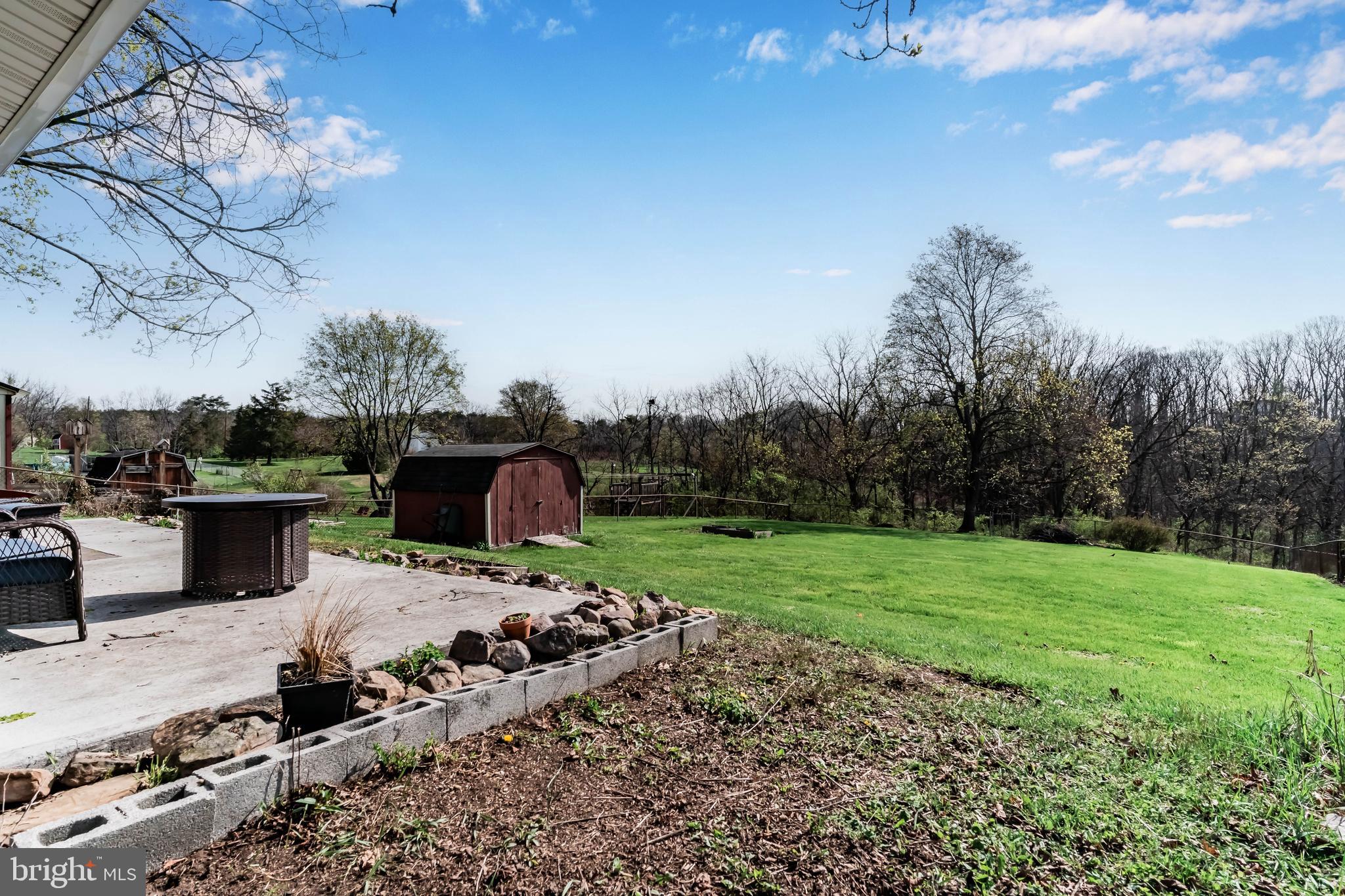 2691 Spring Road Carlisle, PA 17013 - Photo 7 of 30