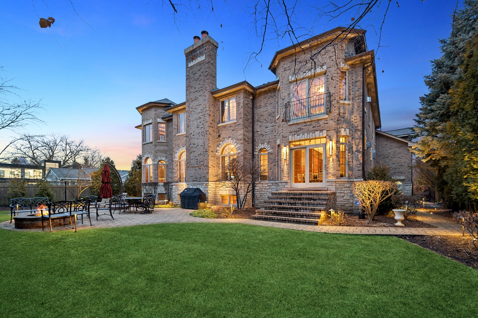 3235 Techny Road Northbrook, IL 60062 - Photo 40 of 45 a front view of a building with outdoor seating