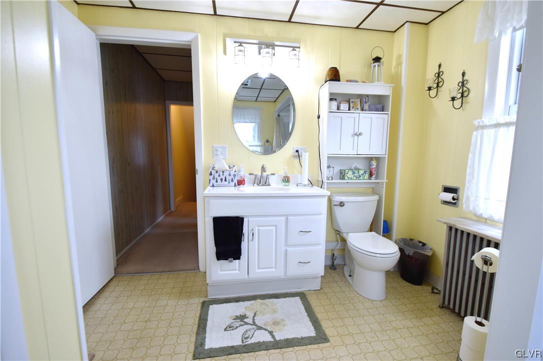 433 Alpha Road Wind Gap, PA 18091 - Photo 23 of 27 full bath