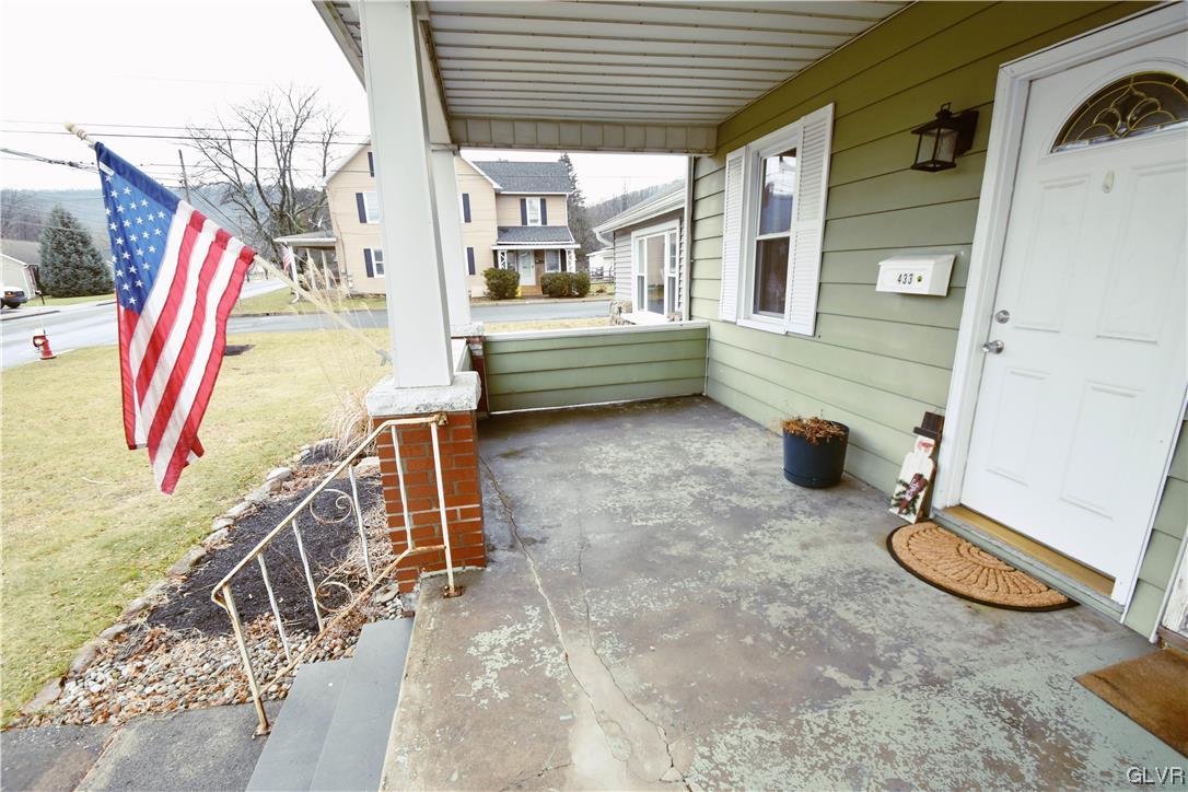 433 Alpha Road Wind Gap, PA 18091 - Photo 8 of 27 Gallery Image 8