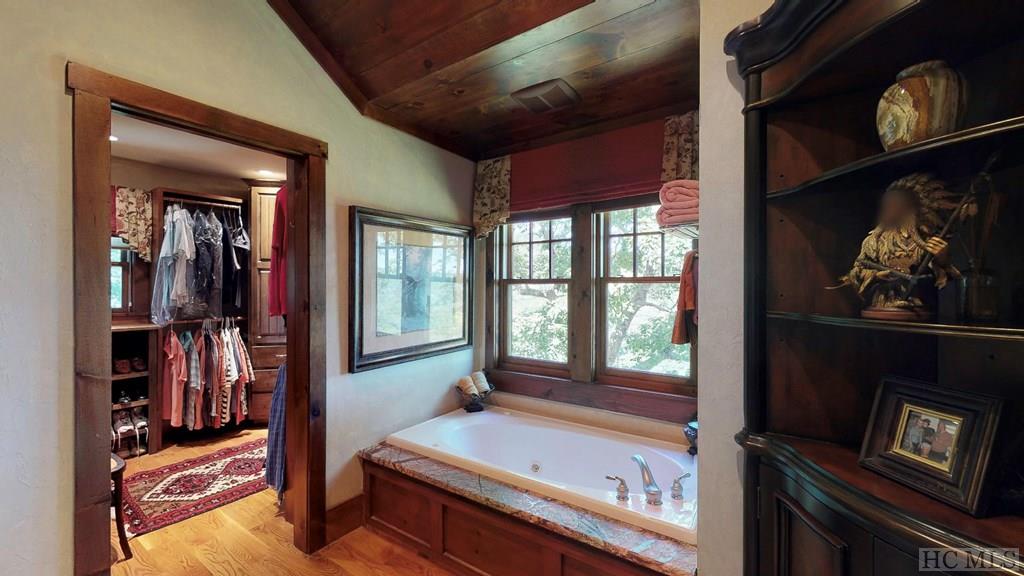 856 Ravenel Ridge Road Highlands, NC 28741 - Photo 29 of 49 Gallery Image 29