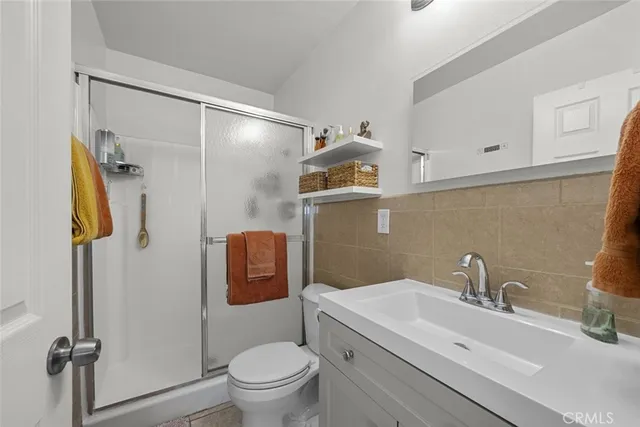 $475,000 | 7924 Woodman Avenue, Unit 35, Pacoima, CA 91402