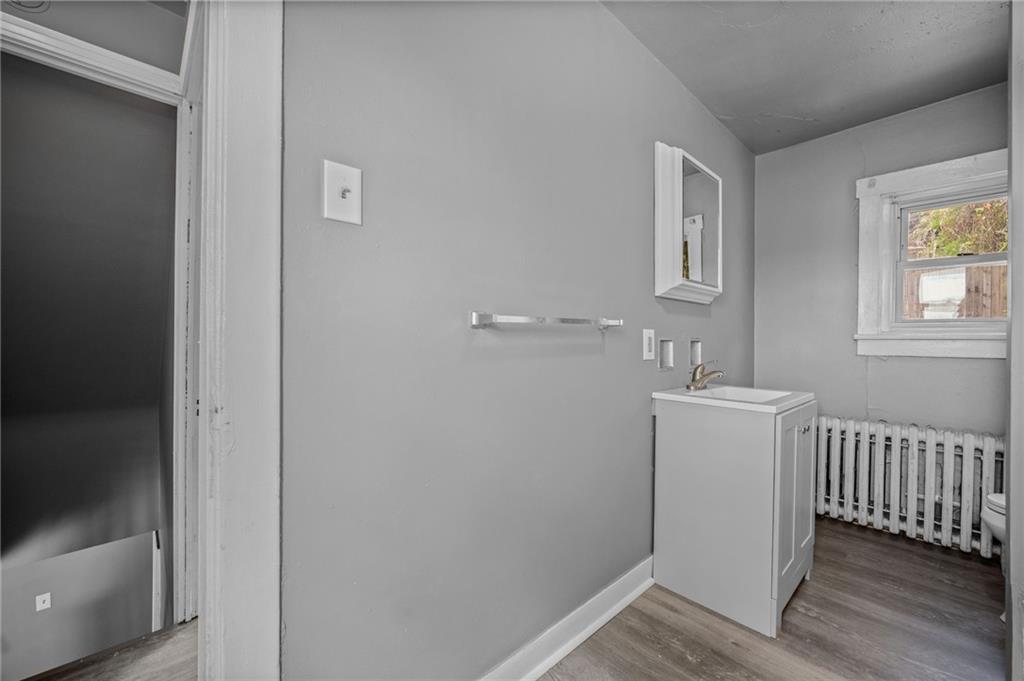 427 Price Braddock, PA 15104 - Photo 12 of 26