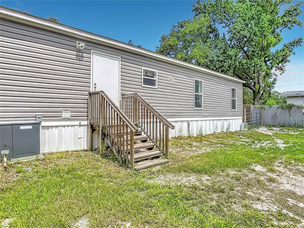 40628 Palm Drive Eustis, FL 32736 - Photo 40 of 52