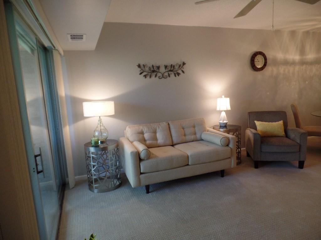 2160 Greentree Road, Unit 701W Pittsburgh, PA 15220 - Photo 15 of 31 Gallery Image 15