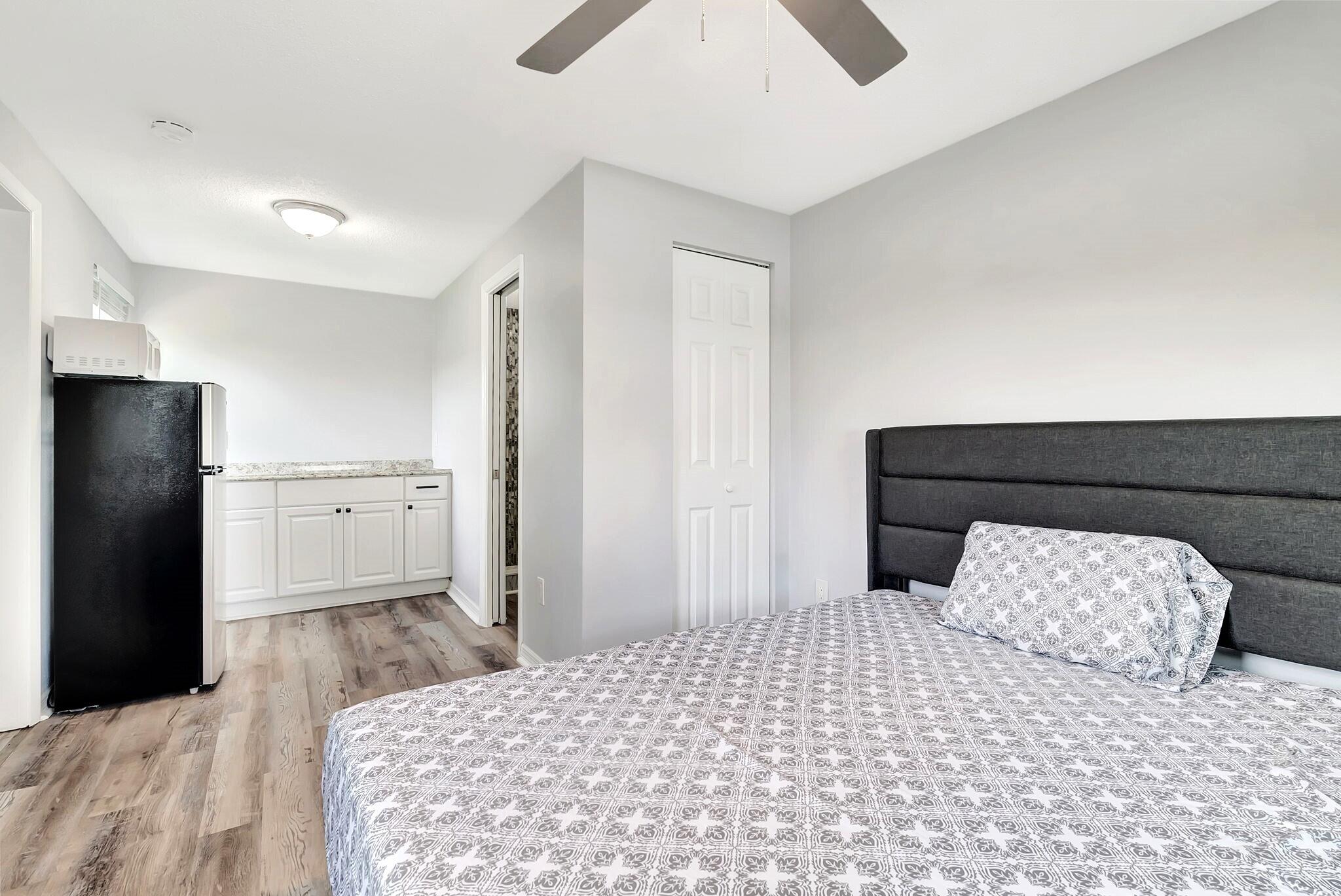 7611 Spirea Drive Port Richey, FL 34668 - Photo 23 of 31 Airbnb