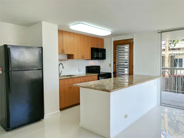 $2,300 | Undisclosed Address, Honolulu, HI 96822