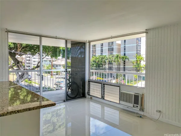 $2,300 | Undisclosed Address, Honolulu, HI 96822