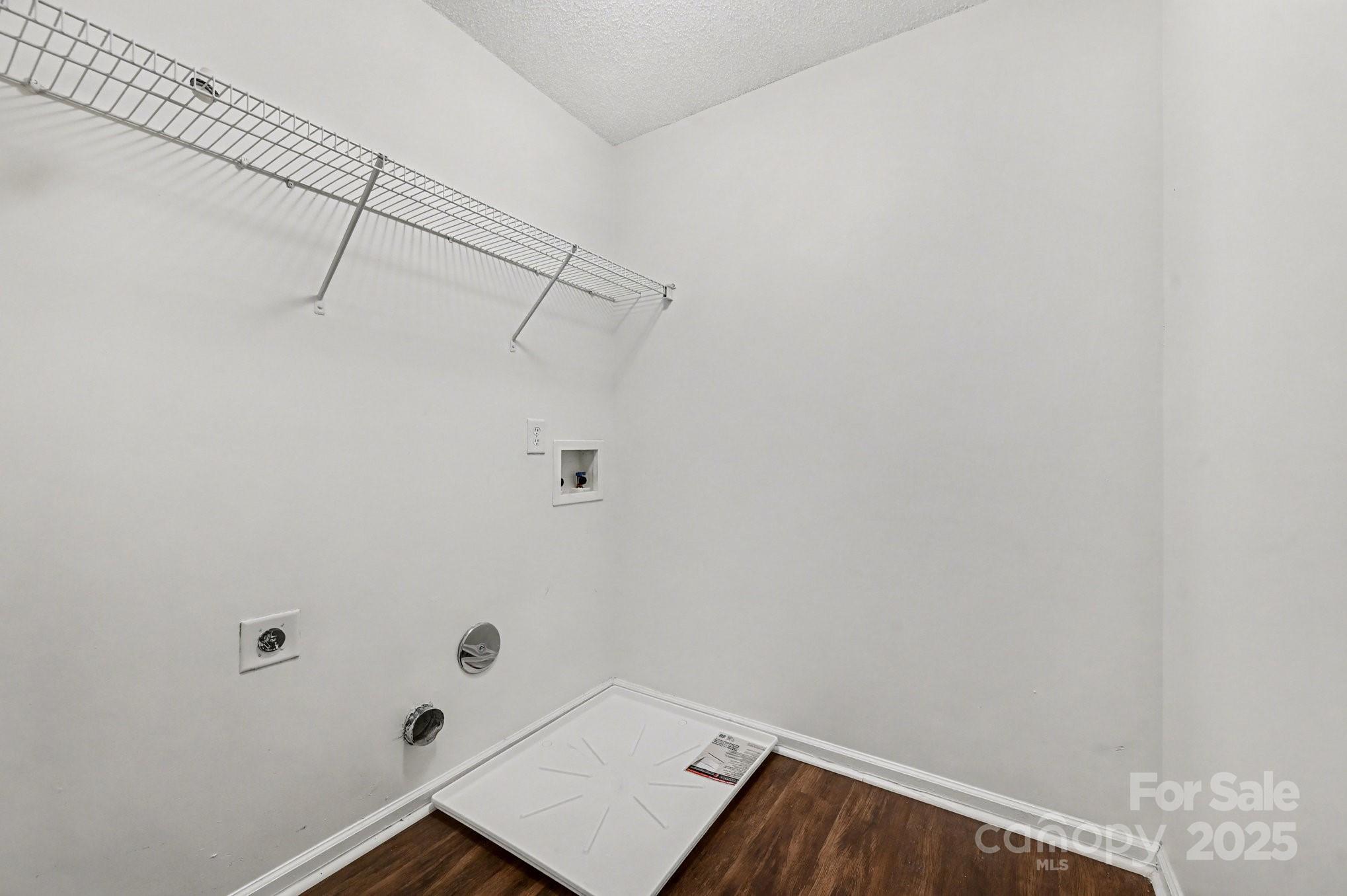 13812 Riding Hill Avenue Charlotte, NC 28213 - Photo 21 of 27