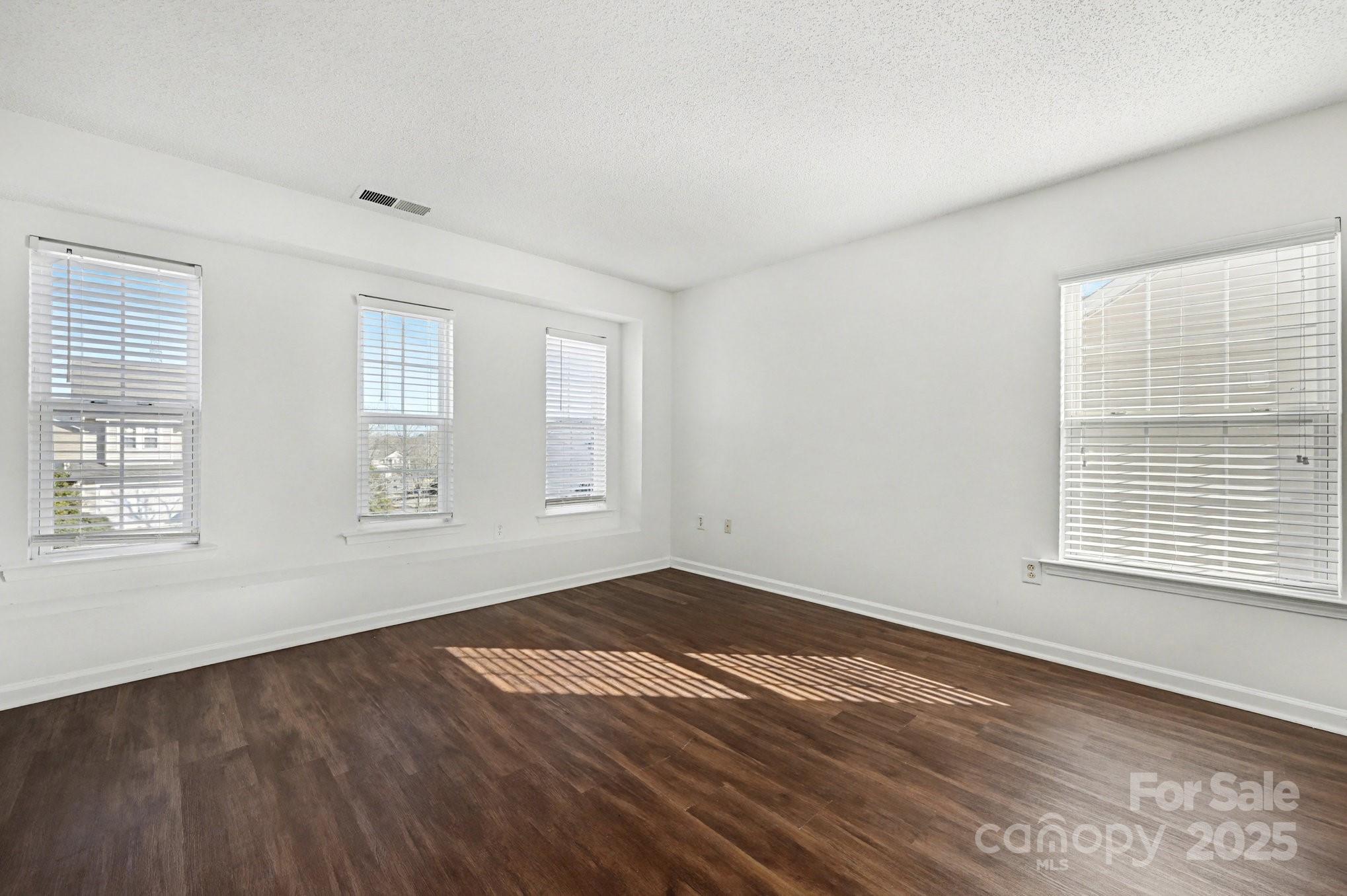 13812 Riding Hill Avenue Charlotte, NC 28213 - Photo 22 of 27