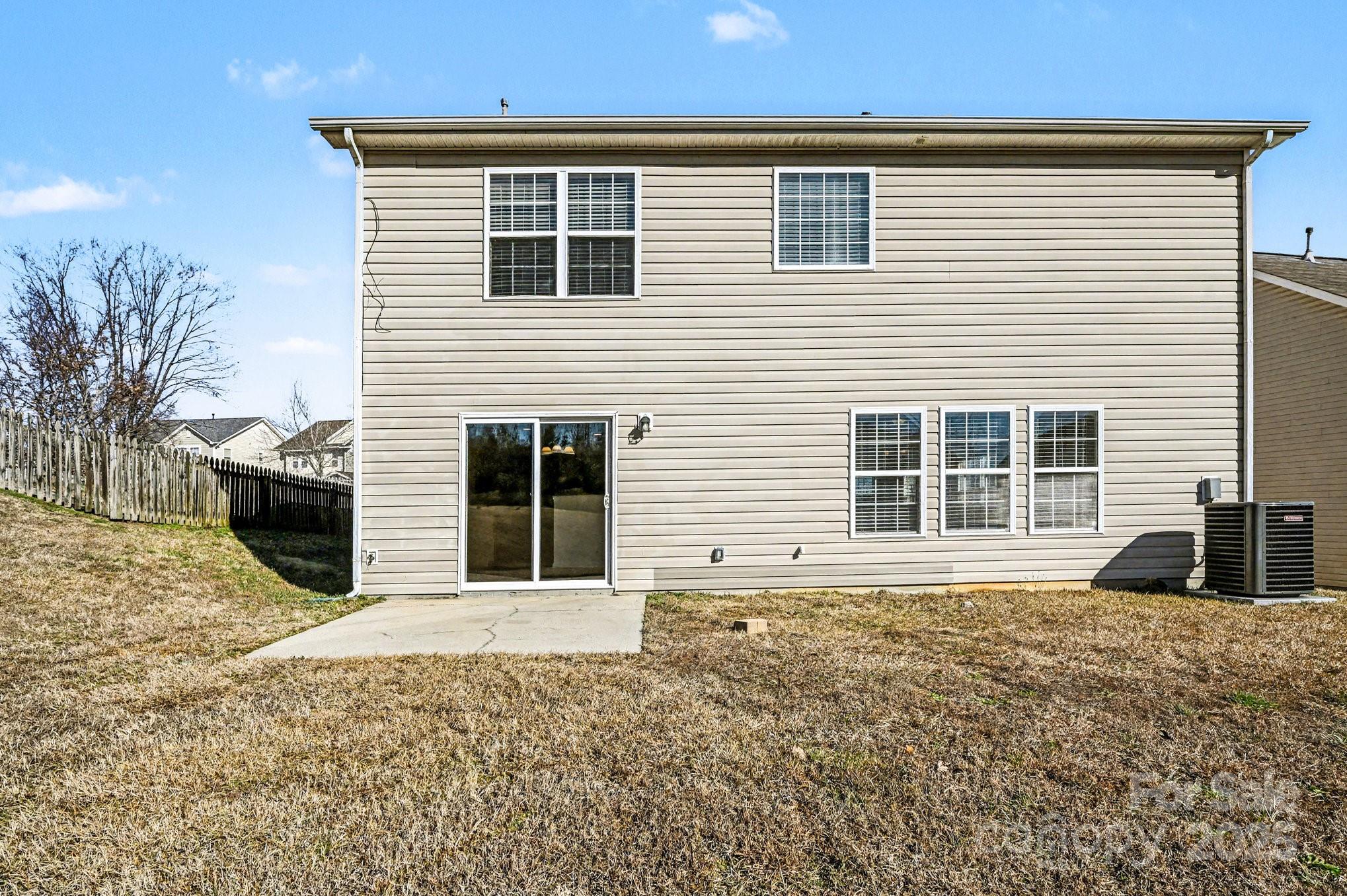 13812 Riding Hill Avenue Charlotte, NC 28213 - Photo 25 of 27