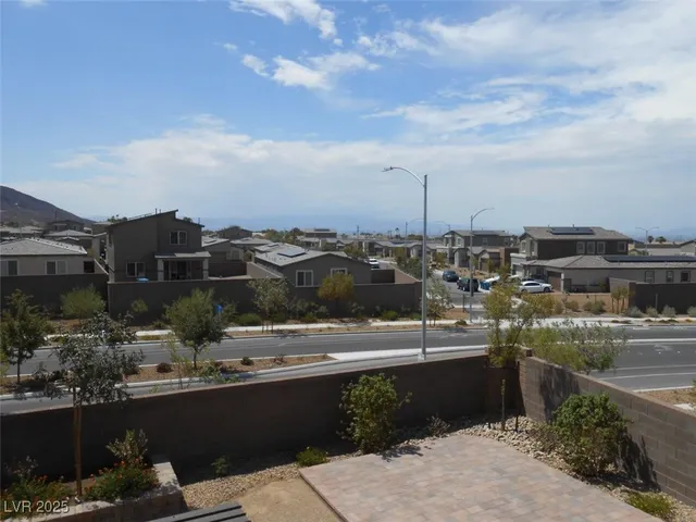 $2,600 | 287 Mount Langley, Henderson, NV 89015