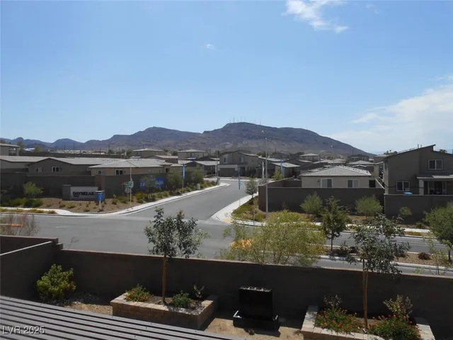 $2,600 | 287 Mount Langley, Henderson, NV 89015