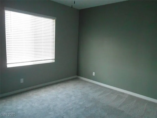 $2,600 | 287 Mount Langley, Henderson, NV 89015