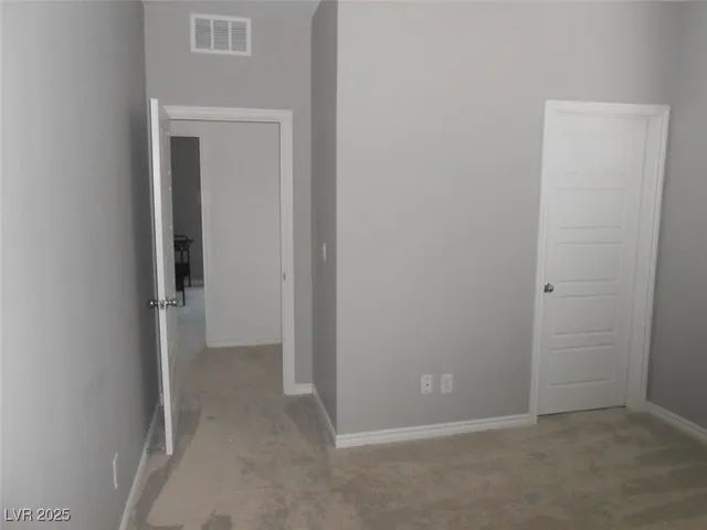 $2,600 | 287 Mount Langley, Henderson, NV 89015