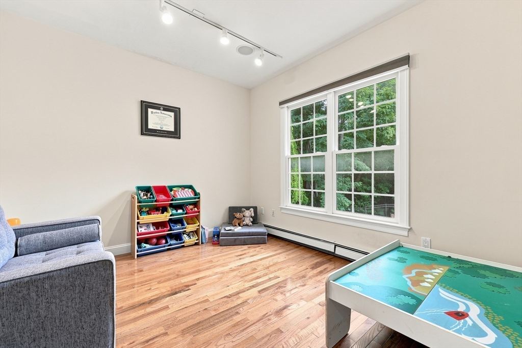 8 Juniper Road Upton, MA 01568 - Photo 19 of 40 Gallery Image 19