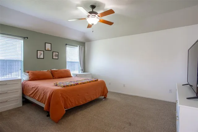 $369,900 | 1109 Linden Drive, Burleson, TX 76028