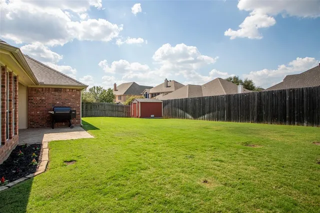 $369,900 | 1109 Linden Drive, Burleson, TX 76028