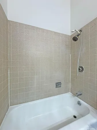 $3,395 | 95-325 Kahikinui Court, Unit 226, Mililani, HI 96789