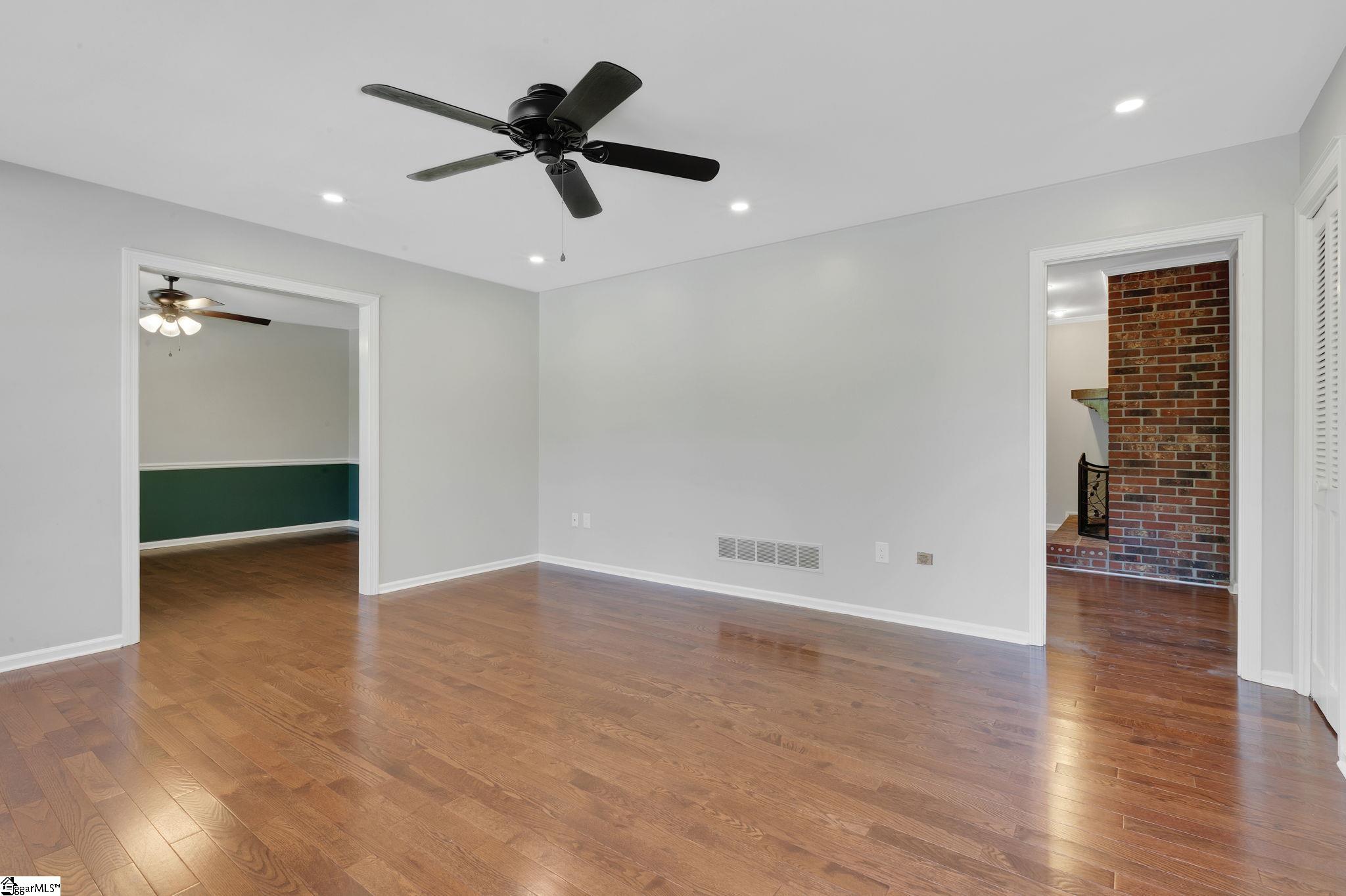 200 Del Norte Road Greenville, SC 29615 - Photo 3 of 50 Gallery Image 3