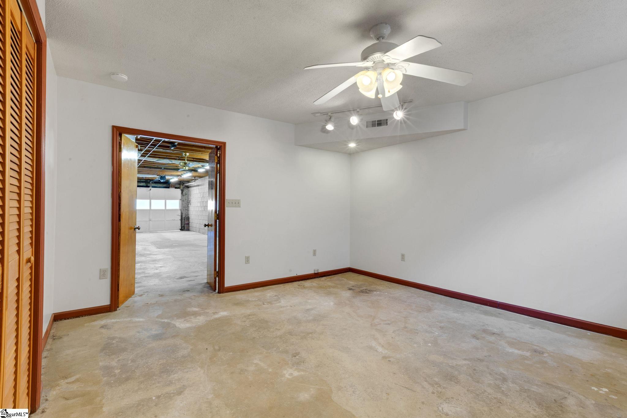 200 Del Norte Road Greenville, SC 29615 - Photo 31 of 50 Gallery Image 31