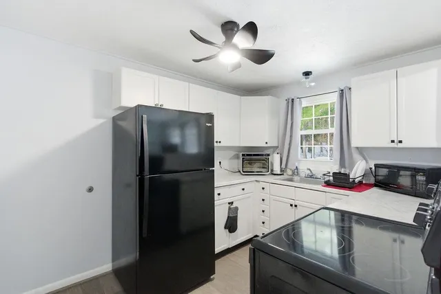 $354,900 | 10 Woodburn Drive, Unit C, Litchfield, NH 03052