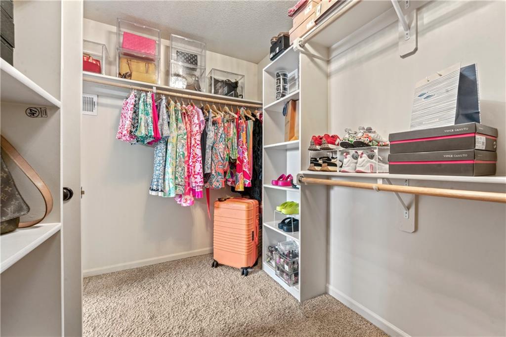2221 Southwest HawkView Road Lee's Summit, MO 64082 - Photo 26 of 56