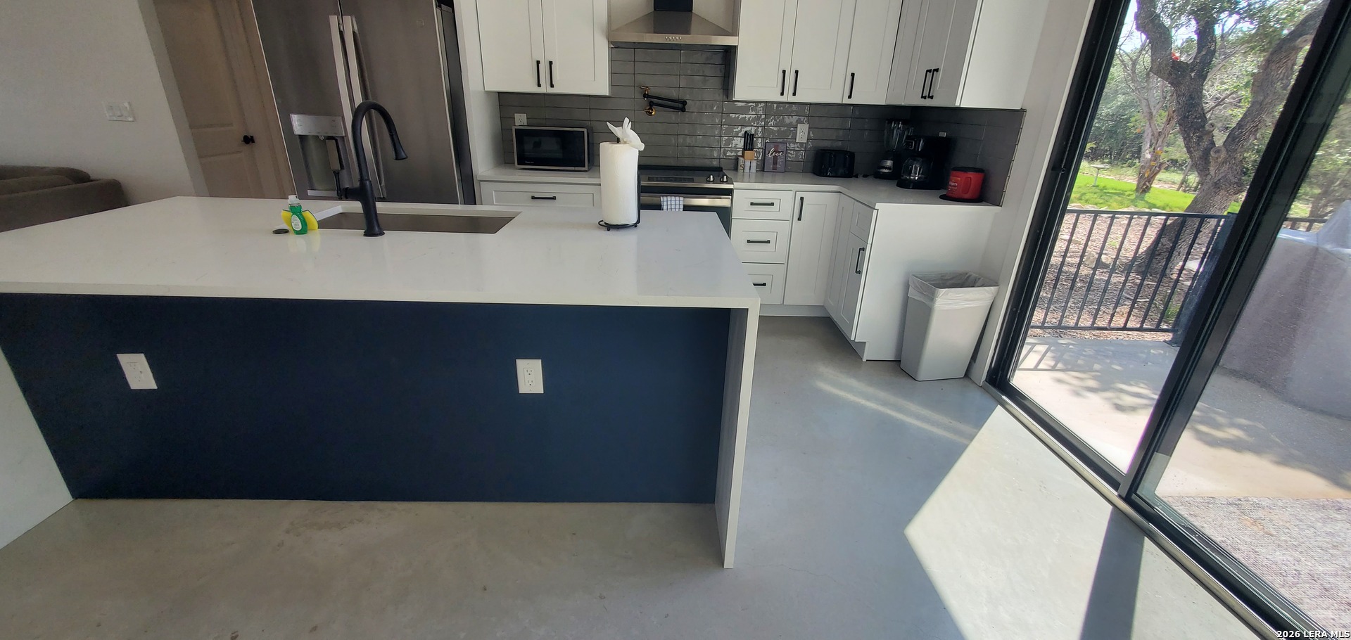 407 Lamplight Spring Branch, TX 78070 - Photo 7 of 19