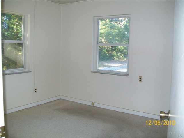 4416 Creighton Road Pensacola, FL 32504 - Photo 12 of 16